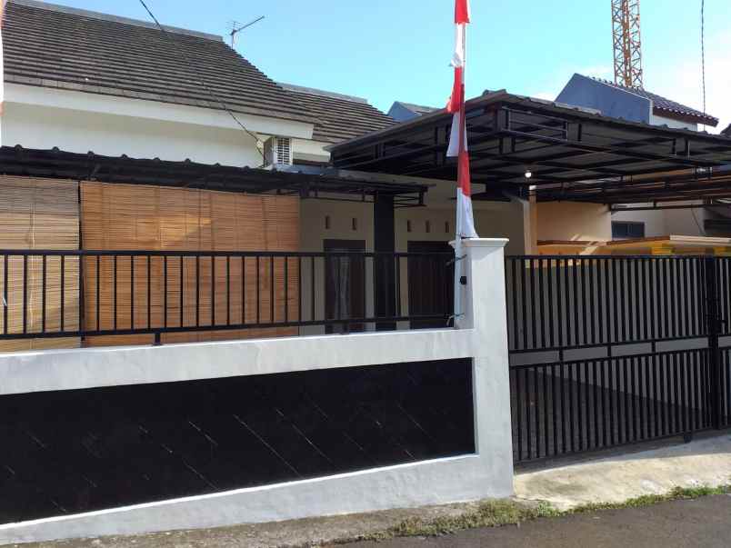 dijual rumah jl cilangkap raya kec