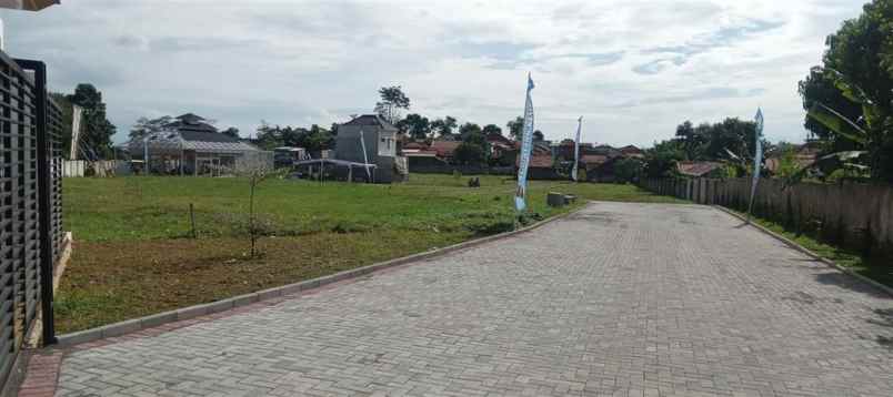 dijual rumah jl cileunyi