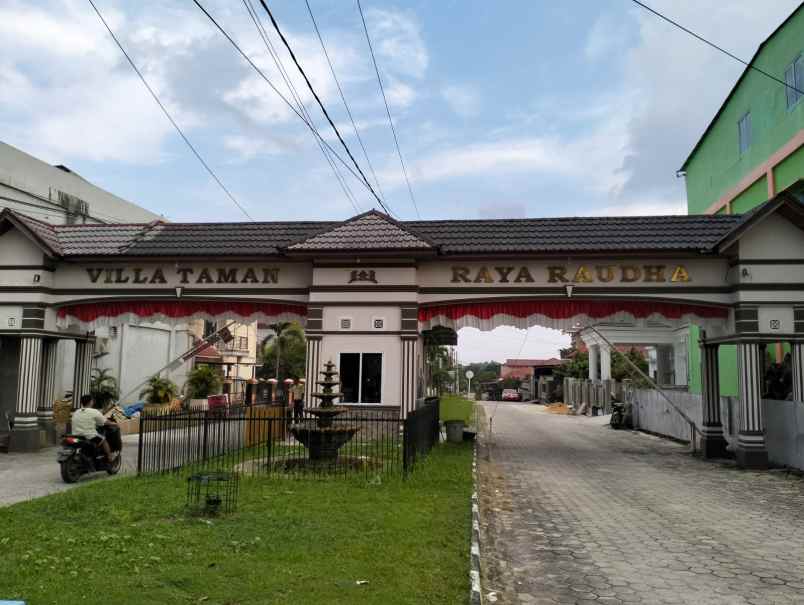 dijual rumah jl delima