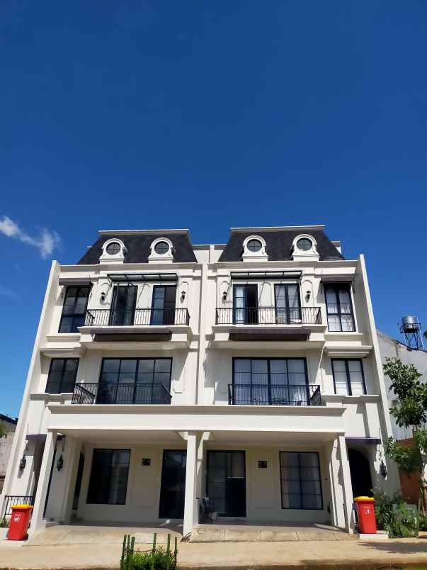 dijual rumah jl durian