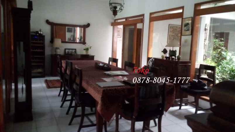 dijual rumah jl gaharu