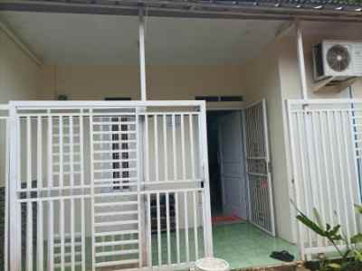 dijual rumah jl h cari no 81 pondok