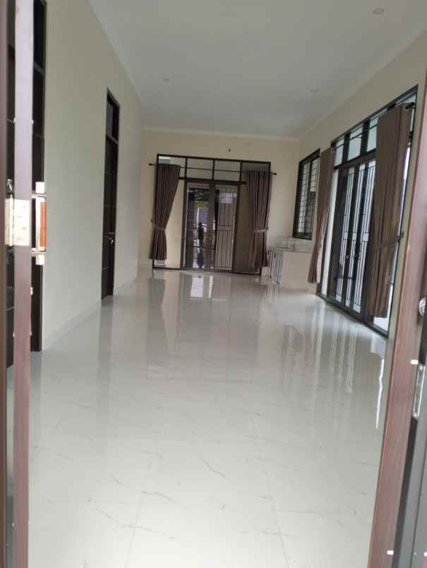 dijual rumah jl harmony raya sukamantri