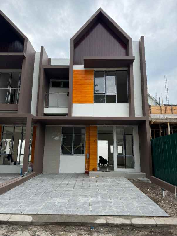 dijual rumah jl hertasning tun abdul razak