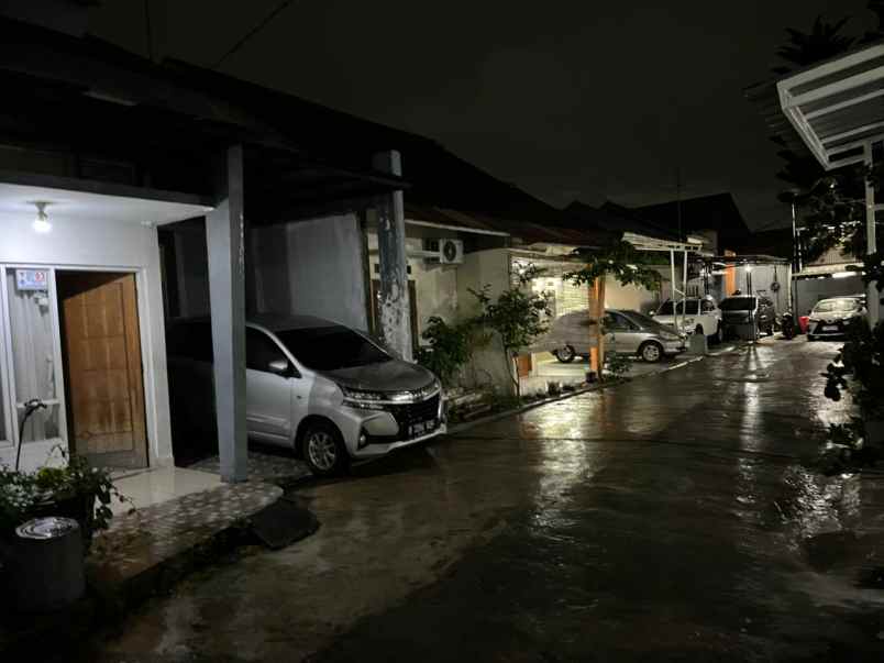 dijual rumah jl hidayah