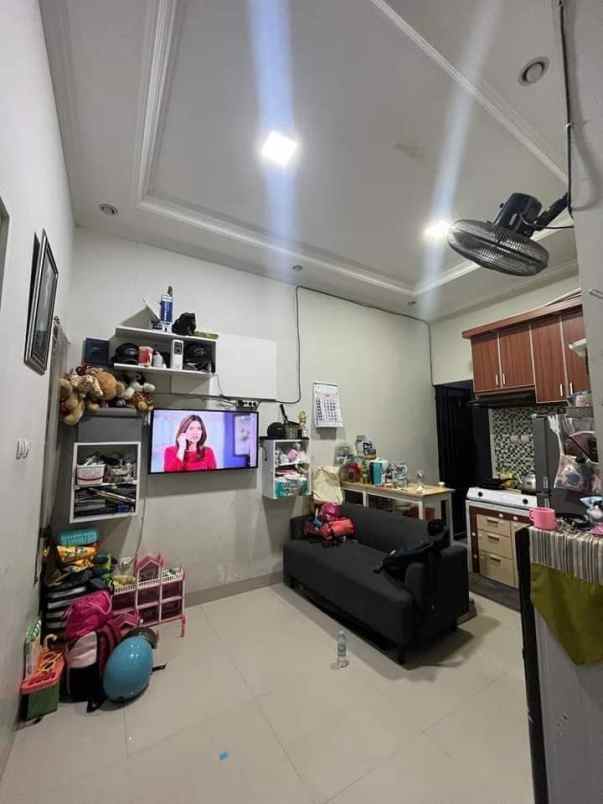 dijual rumah jl kramat iv