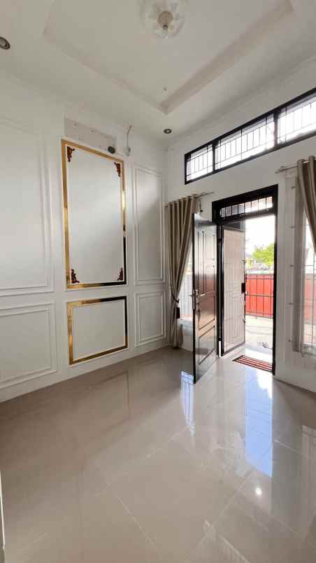 dijual rumah jl lembah sari