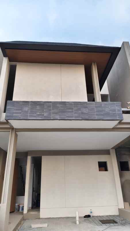 dijual rumah jl pasar jengkol buaran