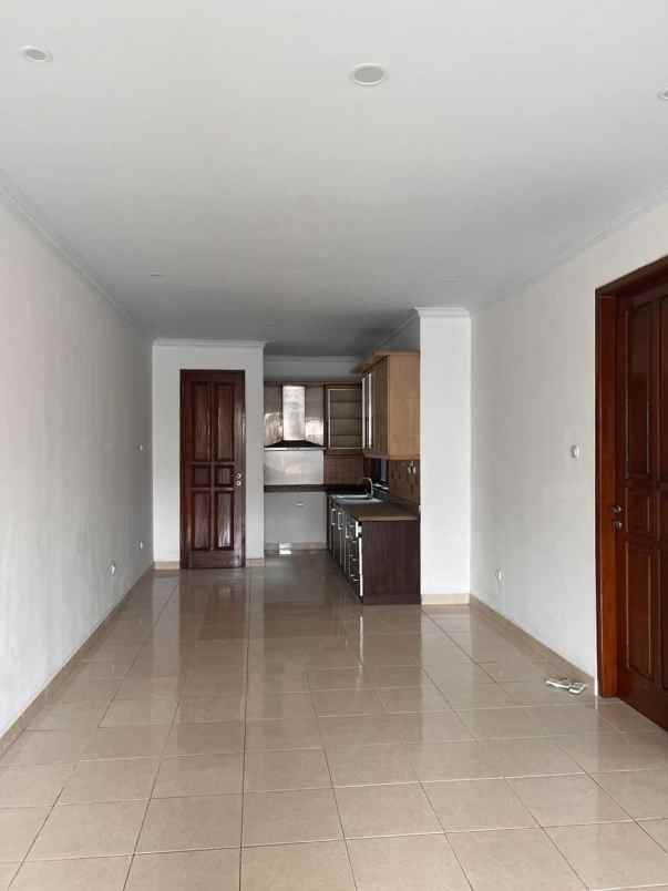 dijual rumah jl pisangan lama kel