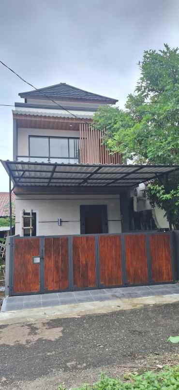 dijual rumah jl ratna raya jatibening