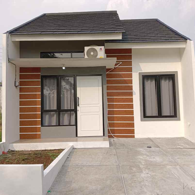 dijual rumah jl rawa kalonh