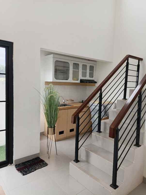 dijual rumah jl raya narogong limus nunggal