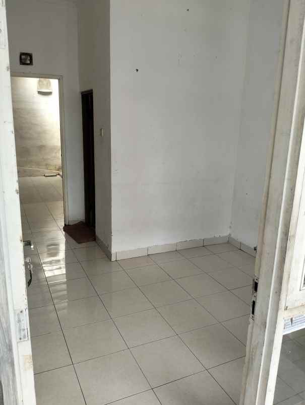 dijual rumah jl sasak batu perum grand