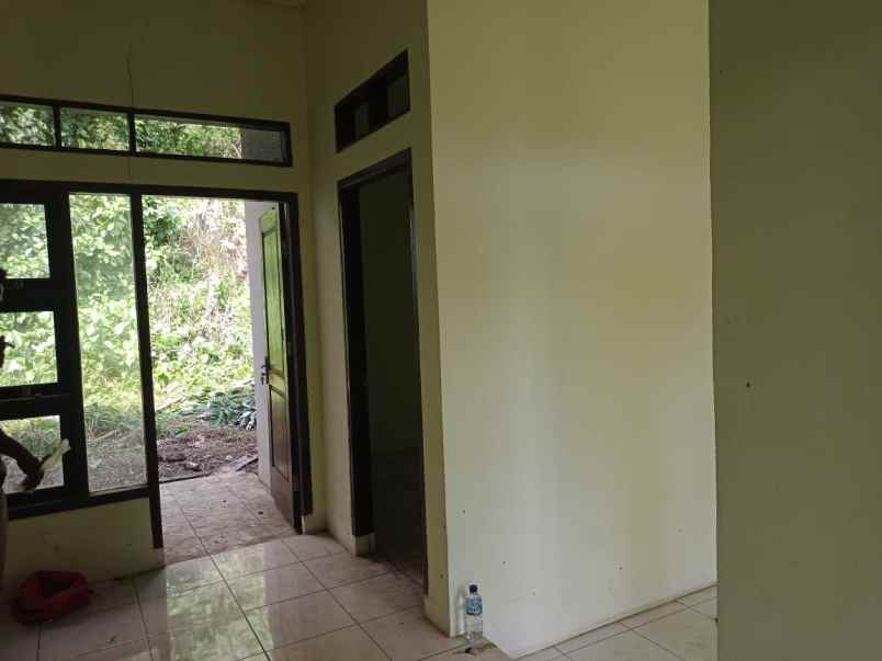 dijual rumah jl sukahati cibinong bogor