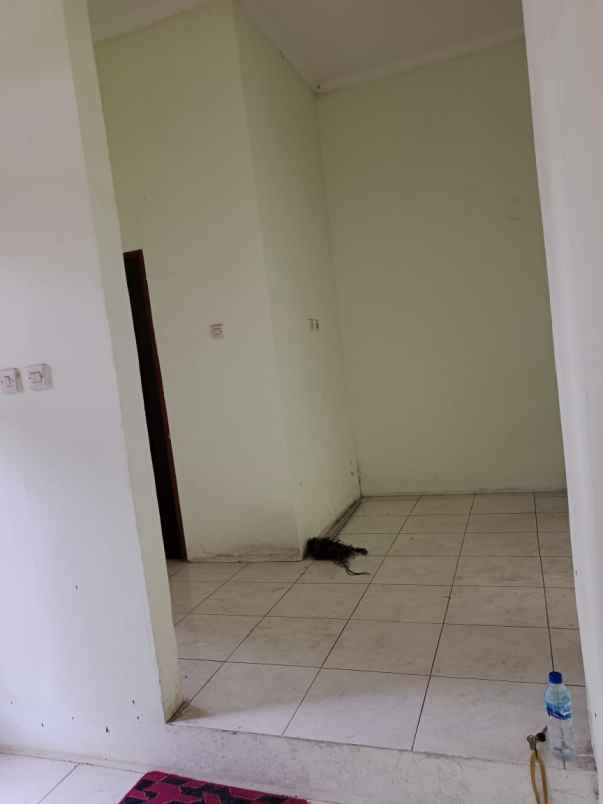 dijual rumah jl sukahati cibinong bogor