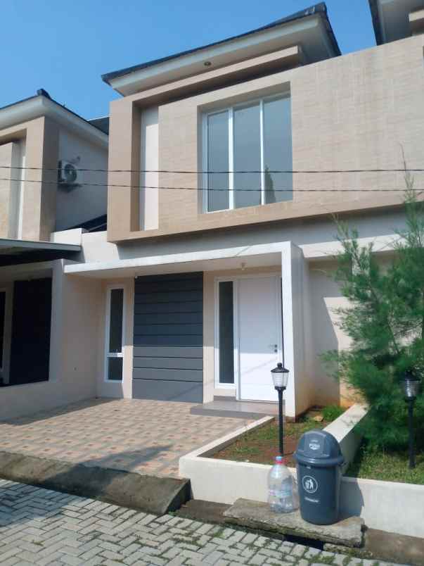 dijual rumah jln bawang raya cimuning