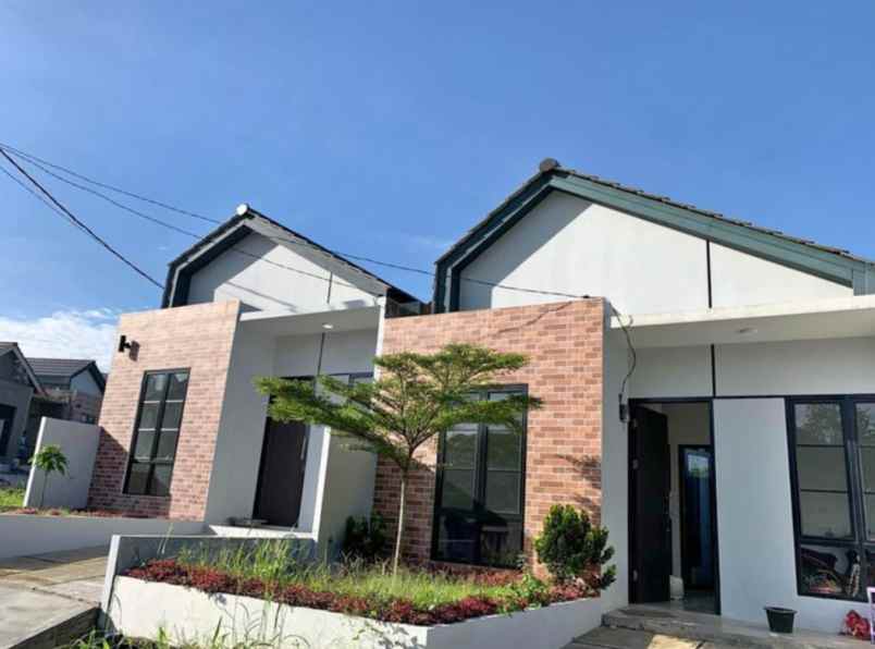 dijual rumah jln raya ciomas bogor