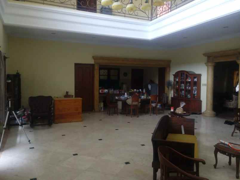 dijual rumah kalibata