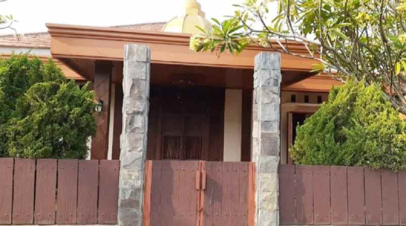 dijual rumah kampung bubulak no 63 rt