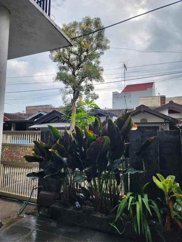 dijual rumah kedungkandang