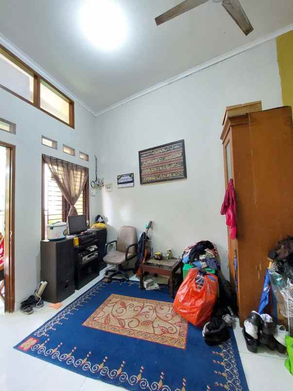 dijual rumah ketapang cipondoh tangerang