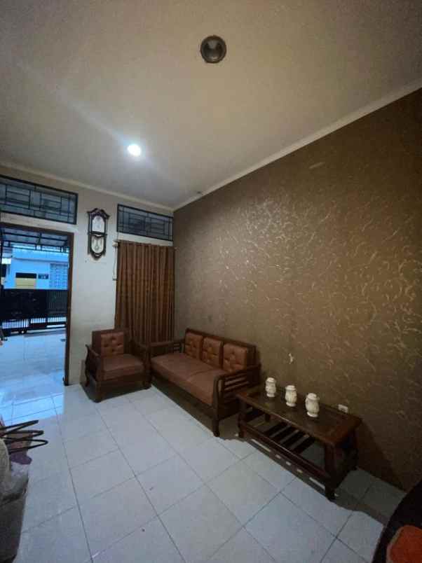 dijual rumah kinagara regency bandung