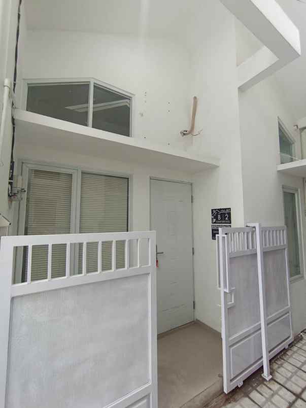 dijual rumah koja jakarta utara shm ajb pbb lengkap