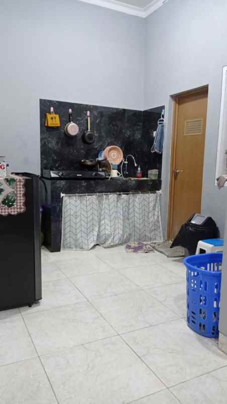 dijual rumah komplek griya bandung asri