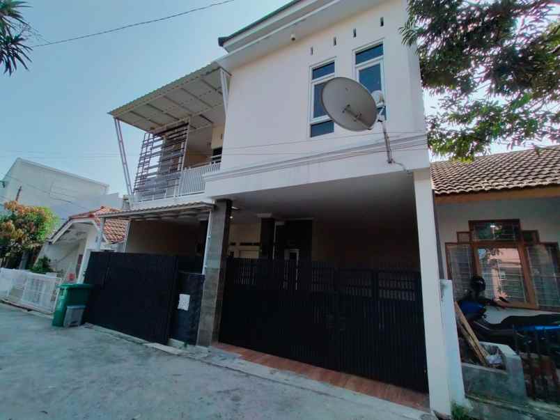 dijual rumah komplek pondok mutiara kec