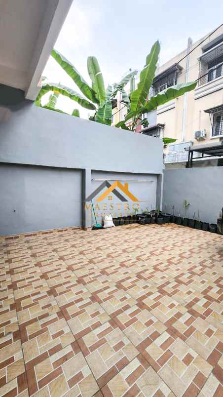 dijual rumah komplek rukun mas jalan