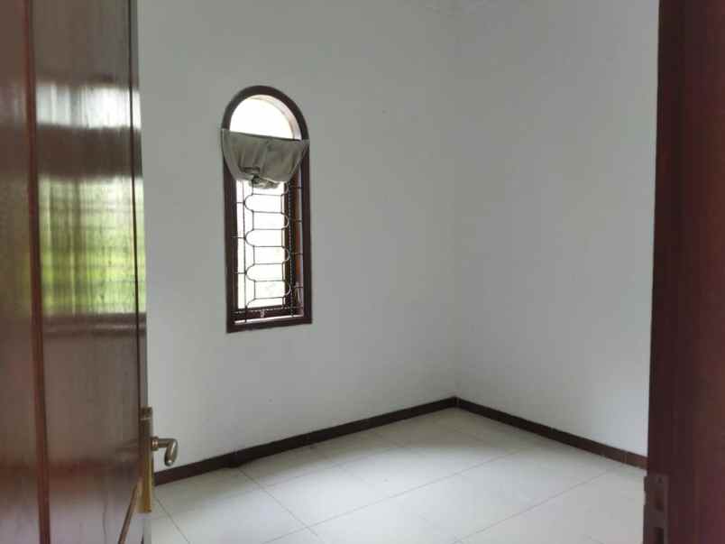 dijual rumah kota batu jawa timur