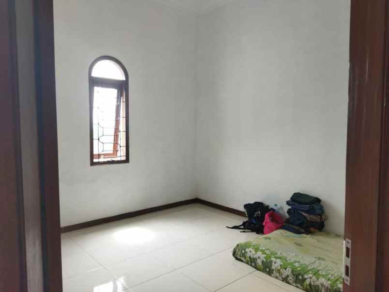 dijual rumah kota batu jawa timur