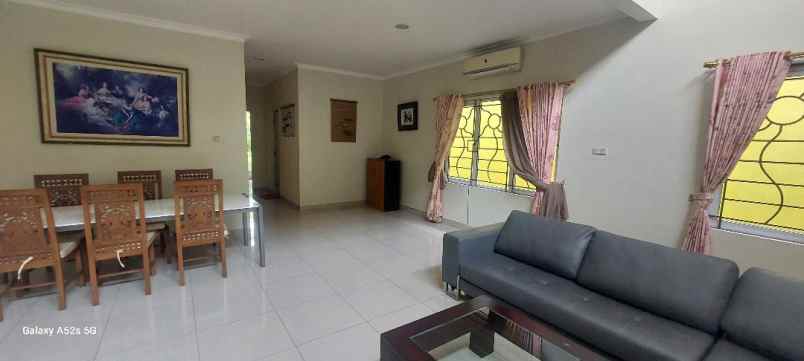 dijual rumah kota wisata cibubur