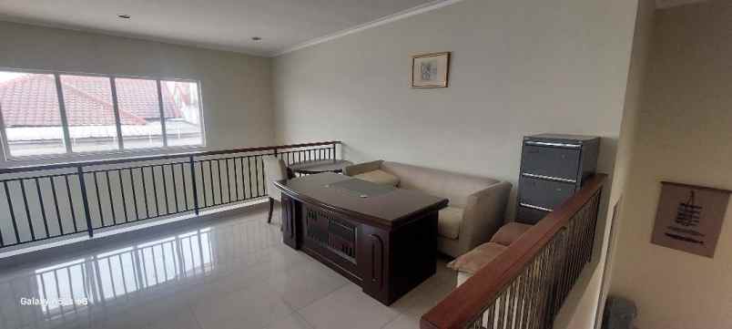 dijual rumah kota wisata cibubur