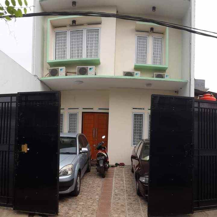 dijual rumah kreo