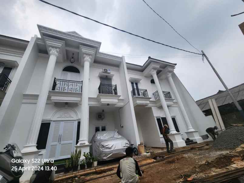 dijual rumah lapangan tembak ciracas