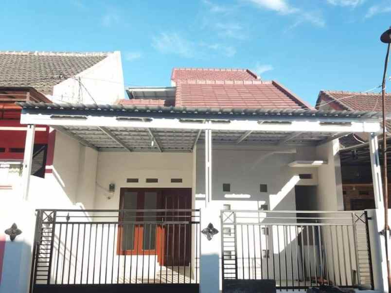 dijual rumah lowokwaru