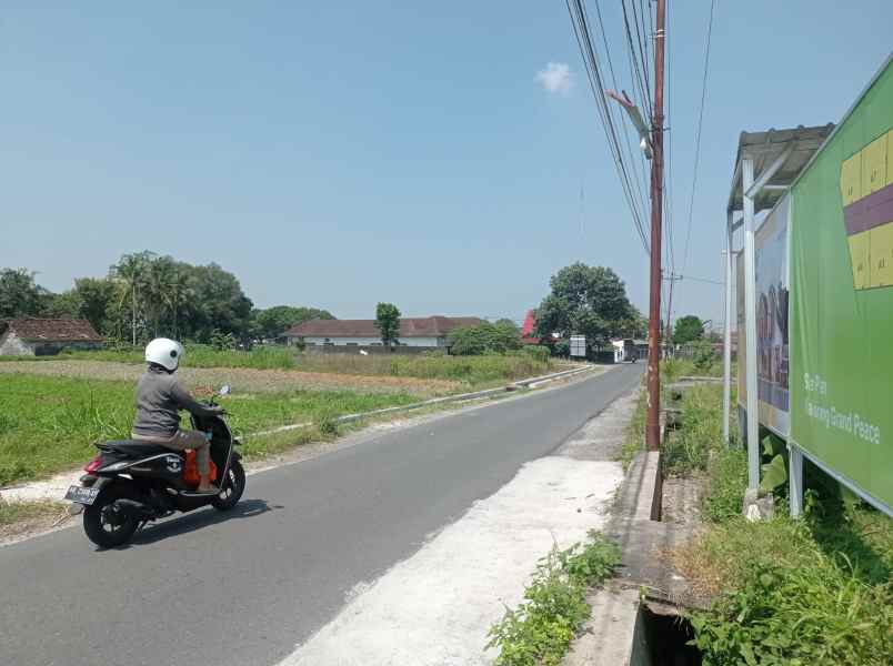 dijual rumah maguwoharjo