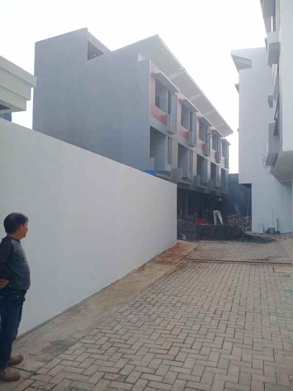 dijual rumah manggarai kec tebet