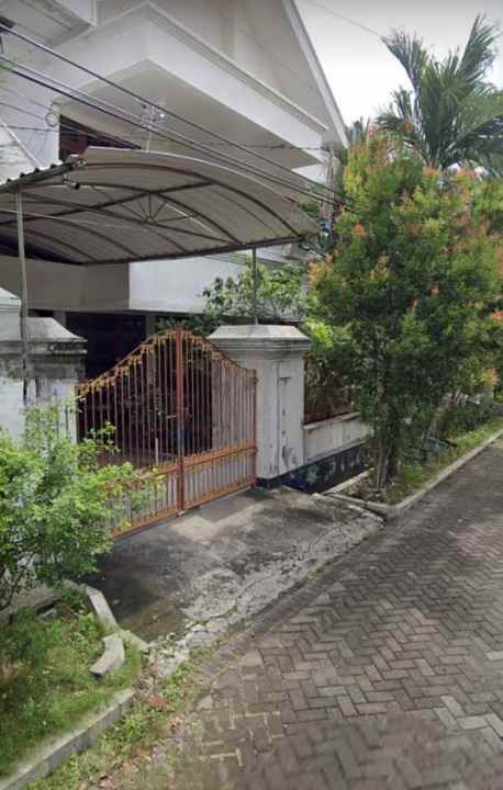 dijual rumah manyar kartika