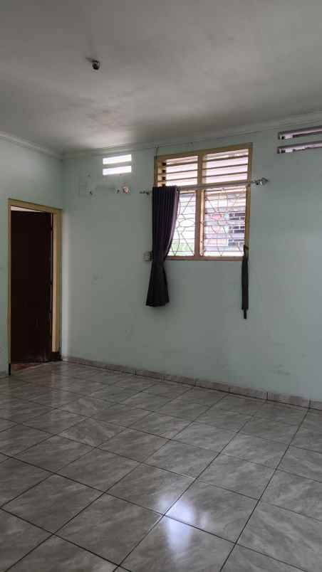 dijual rumah matraman