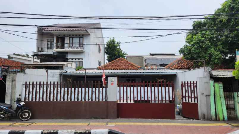 dijual rumah matraman