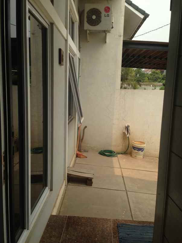 dijual rumah mean residence jl karyawan