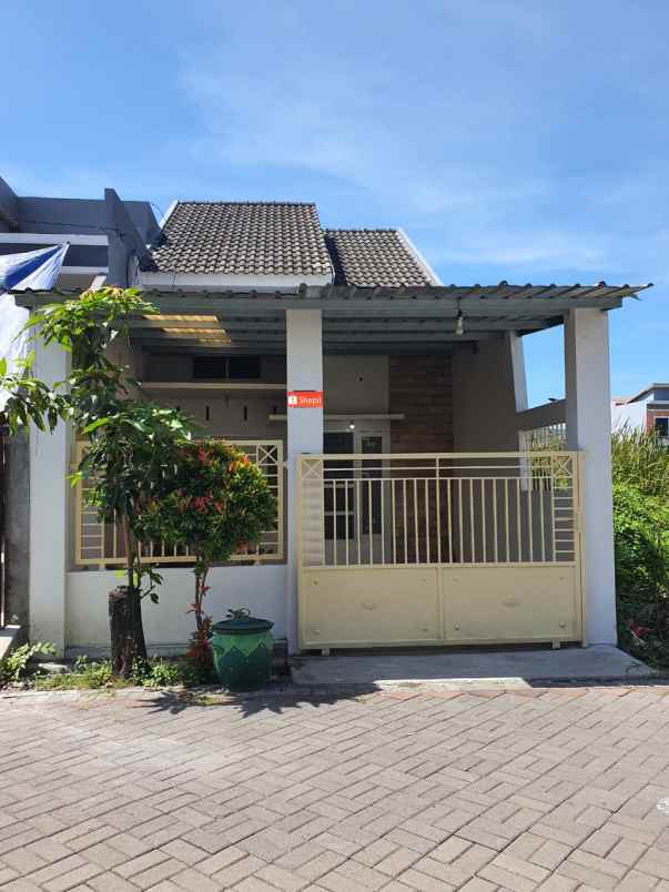 dijual rumah medokan ayu tambak