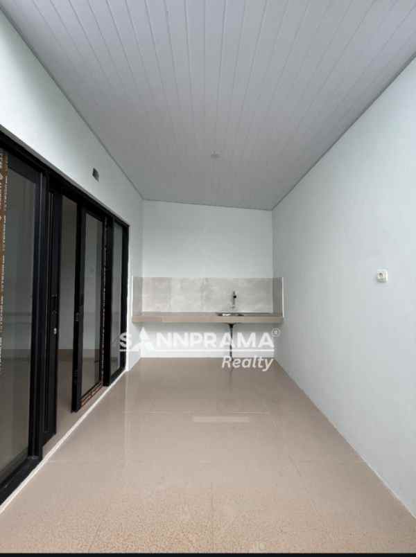 dijual rumah meruyung depok