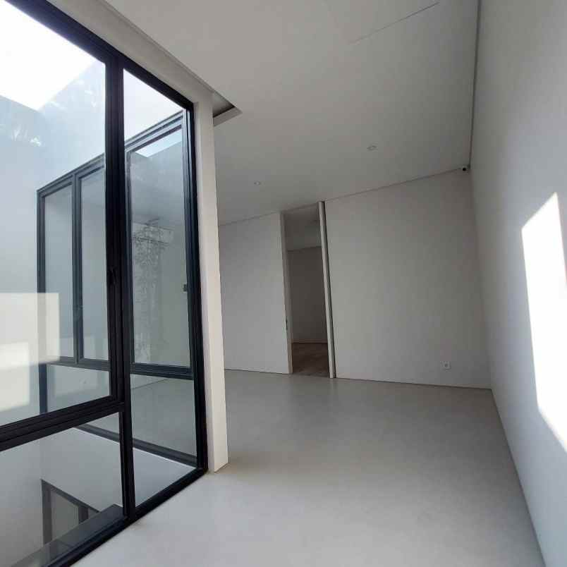 dijual rumah mojoarum