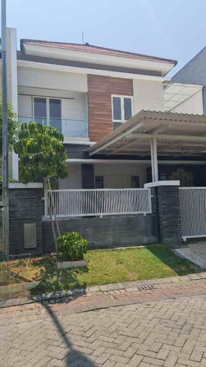 dijual rumah pakuwon city san antonio