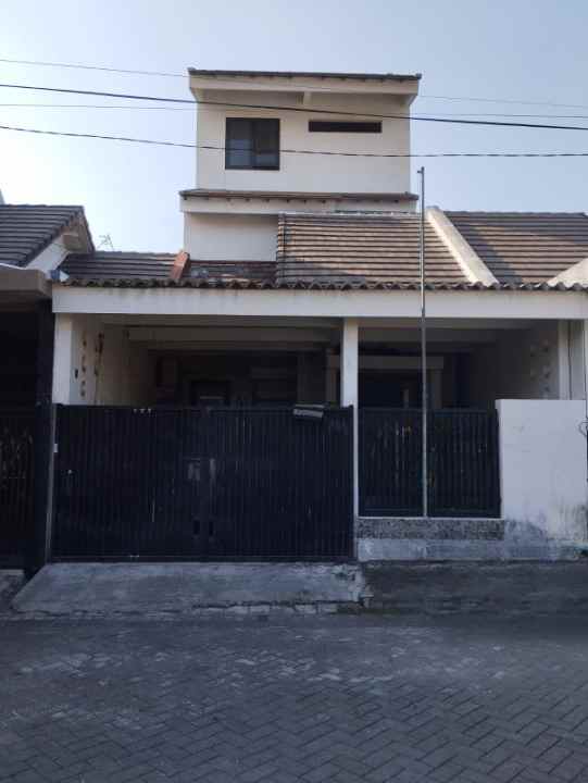 dijual rumah pantai mentari