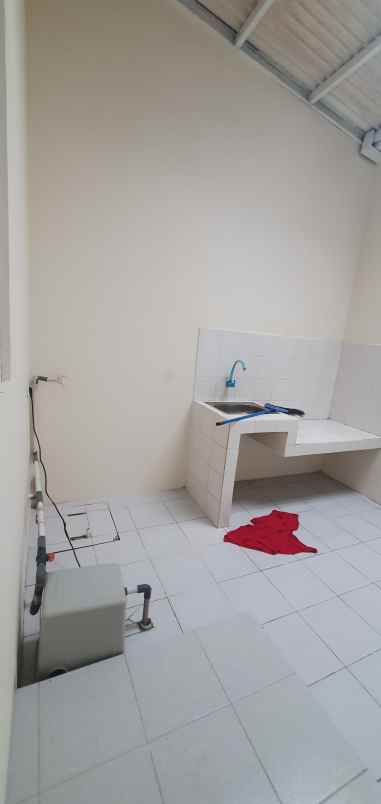 dijual rumah paradise serpong city pamulang