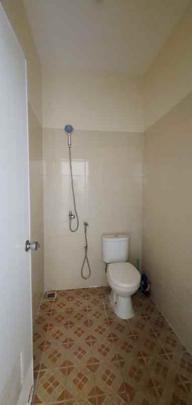 dijual rumah paradise serpong city pamulang